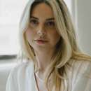 38 yr old Lonely Woman Seeks Female Passion in Bath